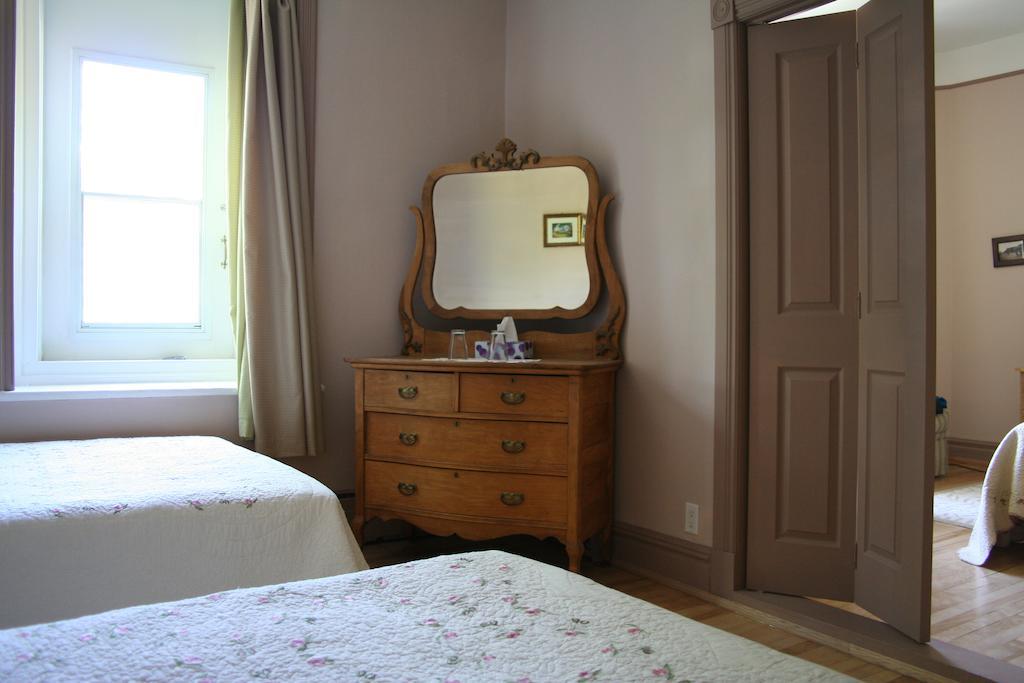 Bed & Breakfast Chez Marie-Claire Quebeque Quarto foto